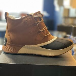 Sorel Out n About III Boots